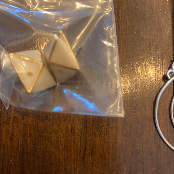 Various Late Spade Jewelry - Picture 3 of 3